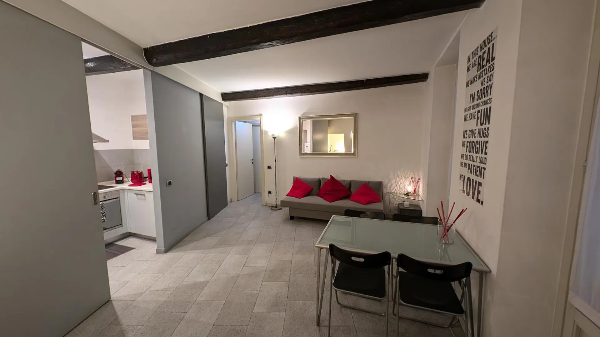 Greyhouse, Il Tuo Nido In Centro A Milano Appartement 0*, Milaan
