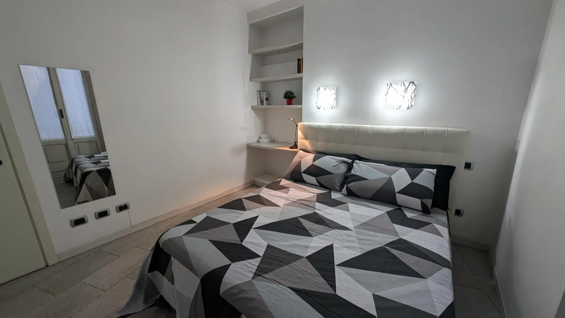 Ferienwohnung Greyhouse, Il Tuo Nido In Centro A Milano Mailand